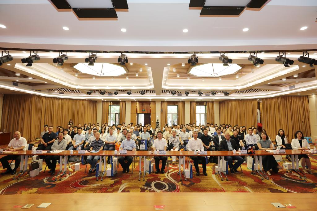 砥砺二十年，博学笃行传薪火|诸侯快讯ok1122登录入口召开建院20周年创新发展大会